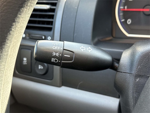 2011 Honda CR-V SE photo 22