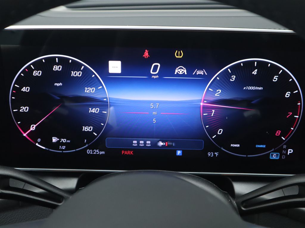 2026 Mercedes Benz GLC 300 photo 32