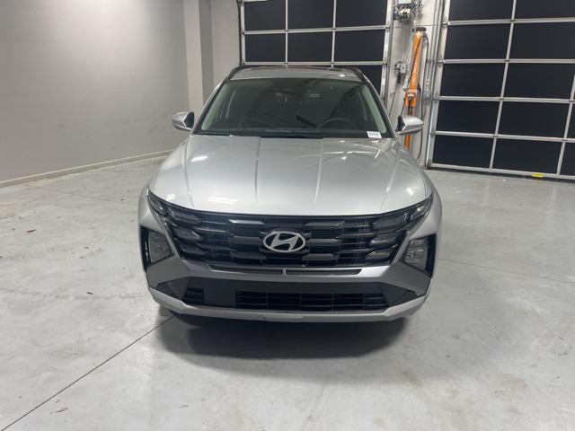 2025 Hyundai Tucson SEL Convenience photo 2