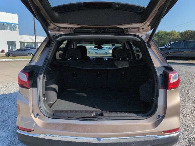 2019 Chevrolet Equinox LT photo 6