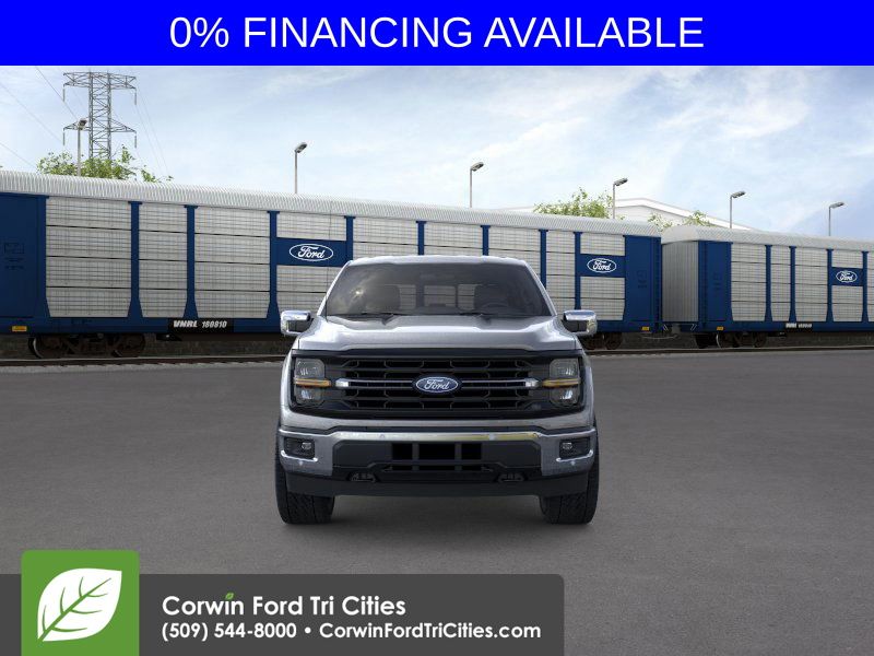 2025 Ford F-150 XLT photo 4