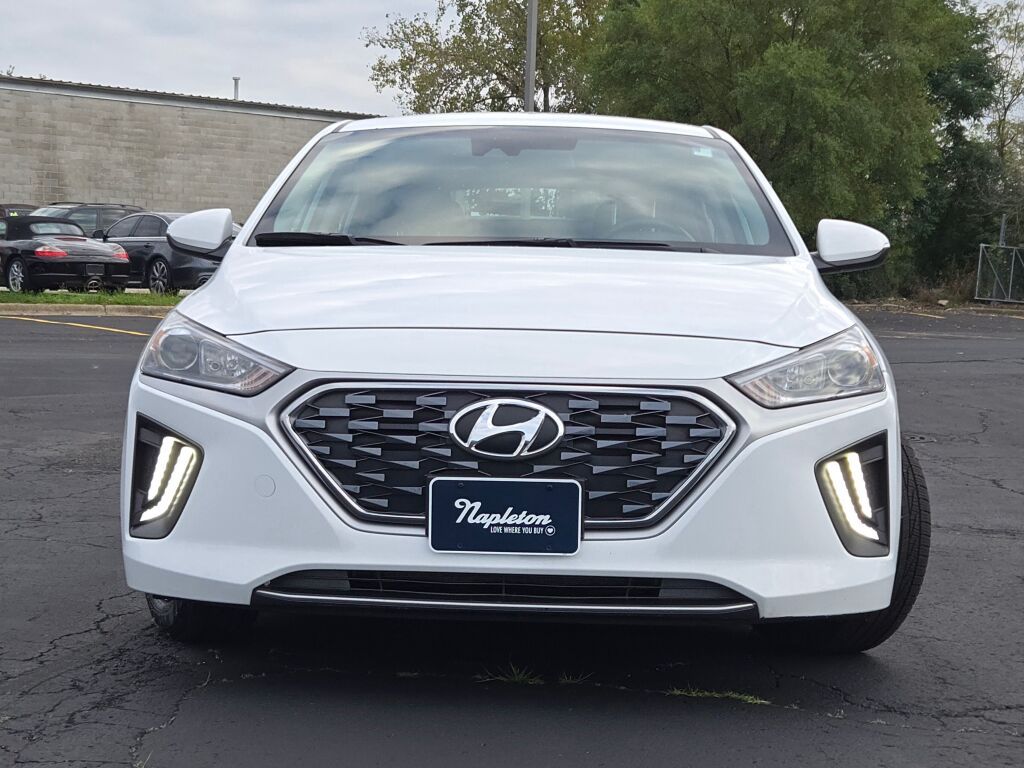 2021 Hyundai Ioniq SE photo 4