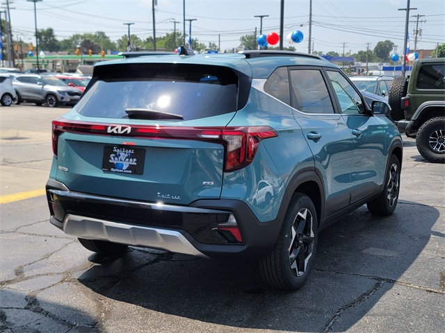 2026 Kia Seltos EX photo 4