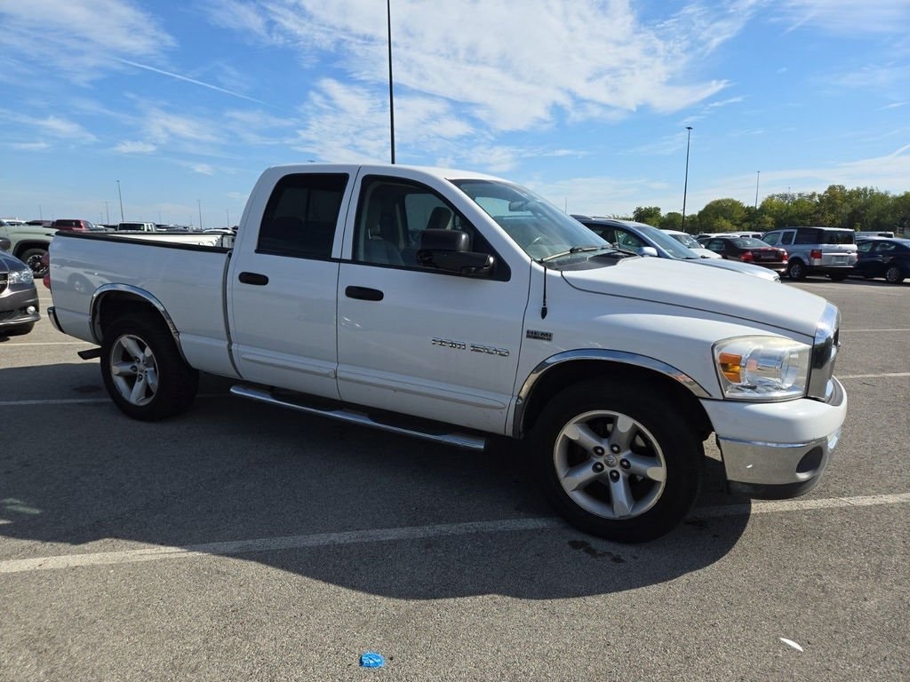 Used 2007 Dodge Ram 1500 Pickup SLT with VIN 1D7HA18237J570550 for sale in Bedford, OH