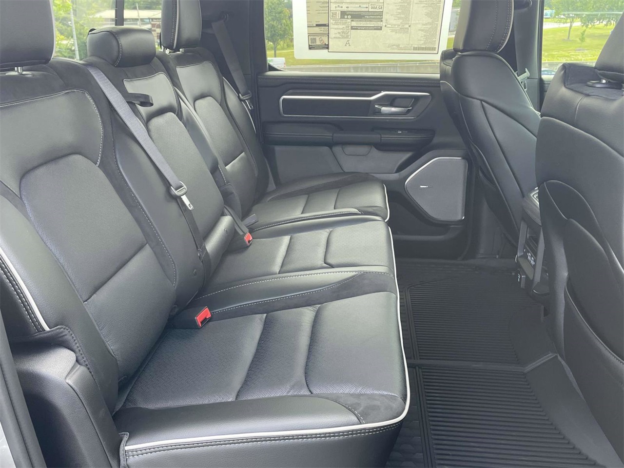 2026 Ram 1500 Laramie photo 24
