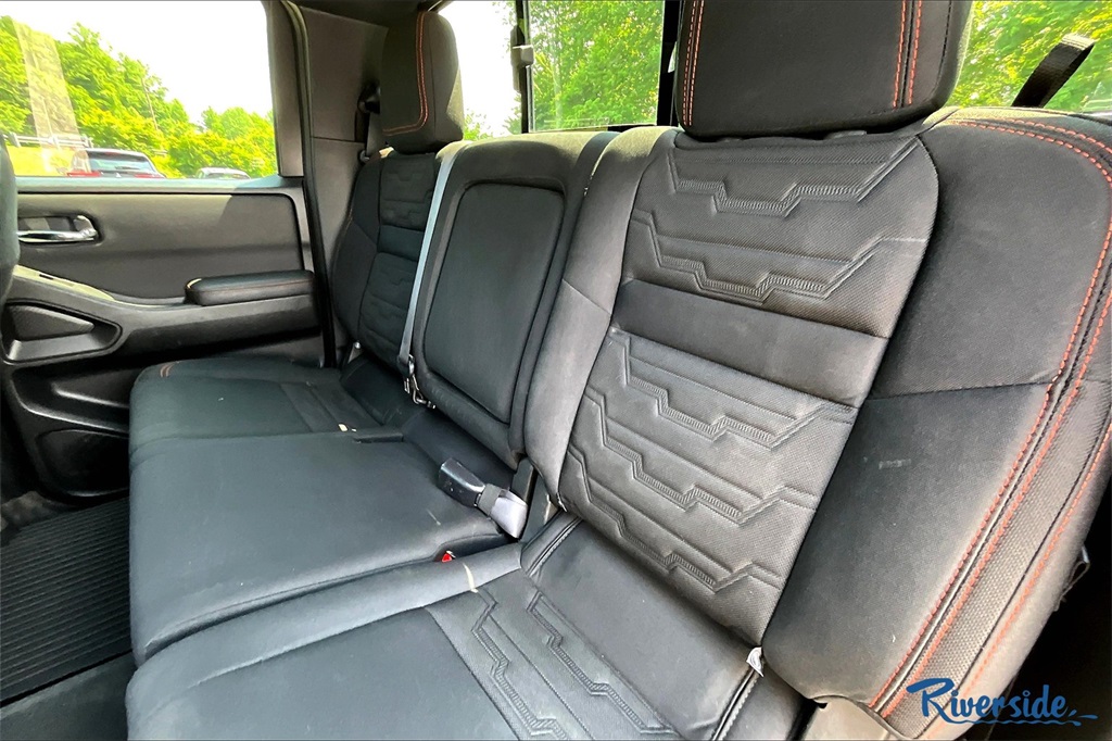 2023 Nissan Frontier PRO-4X photo 21