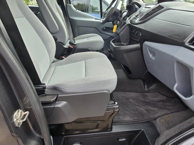 2017 Ford Transit photo 10