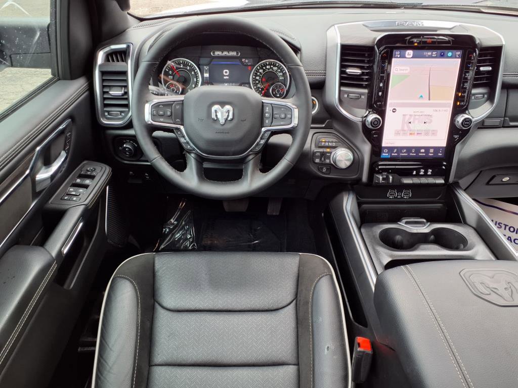 2025 Ram 1500 Laramie photo 3