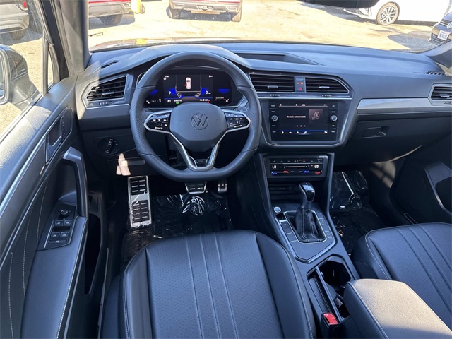 2022 Volkswagen Tiguan SE R-Line Black photo 9