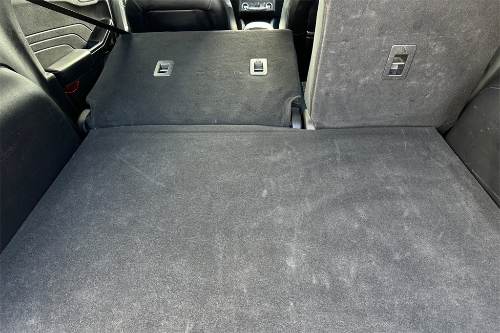 2024 Ford Escape ST-Line photo 15