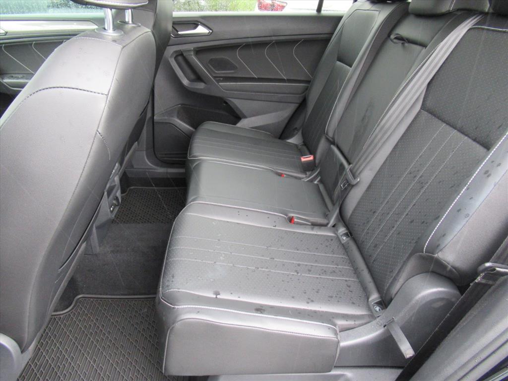 2022 Volkswagen Tiguan SE photo 22