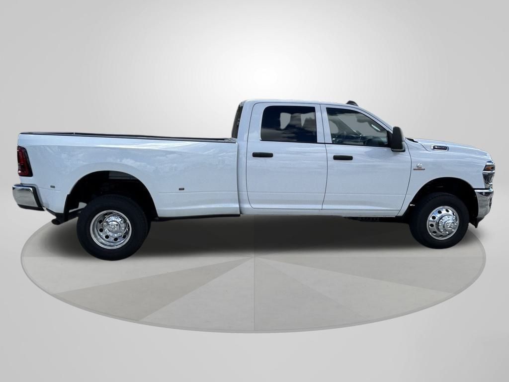 2026 Ram 3500 Tradesman photo 7