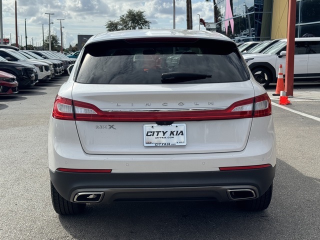 2017 Lincoln MKX Select photo 3