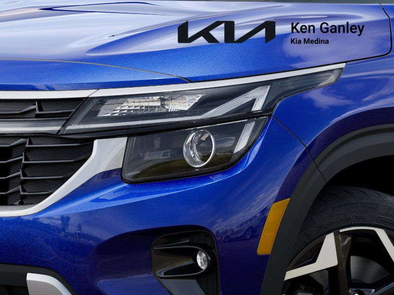 2026 Kia Seltos S photo 2