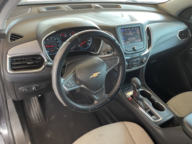 2022 Chevrolet Equinox LS photo 10