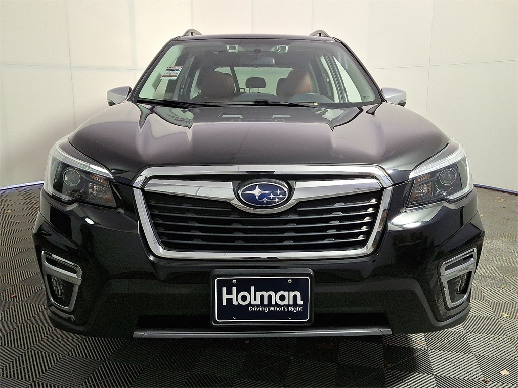 2021 Subaru Forester Touring photo 2