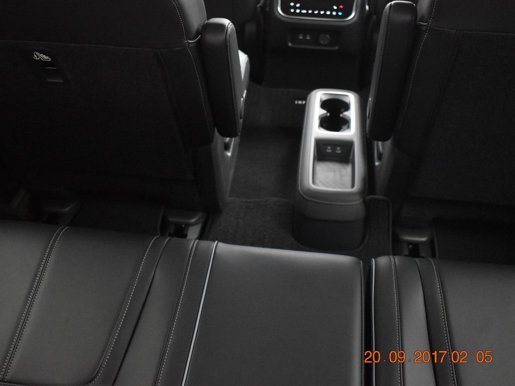 2025 Infiniti QX80 Sensory photo 16
