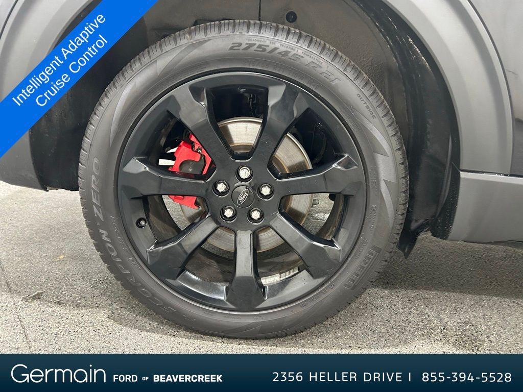 2022 Ford Explorer ST photo 6