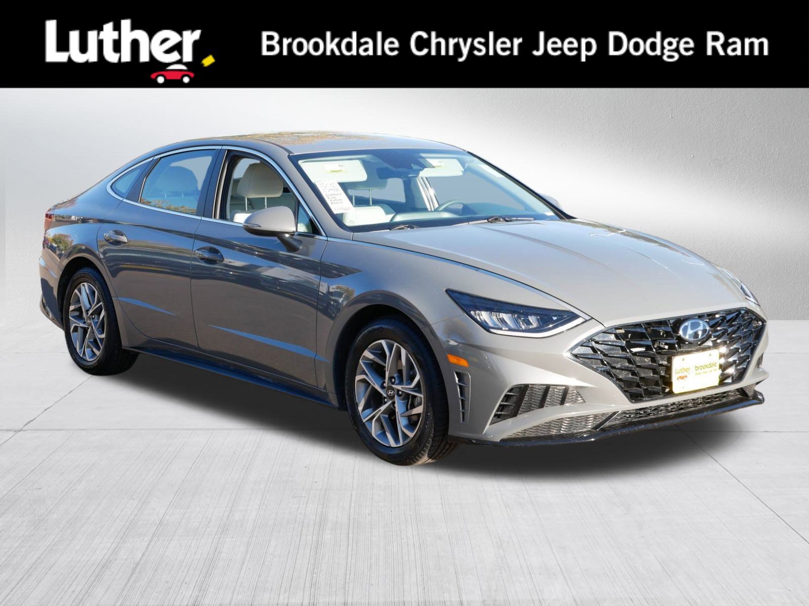 2023 Hyundai Sonata SEL's photo