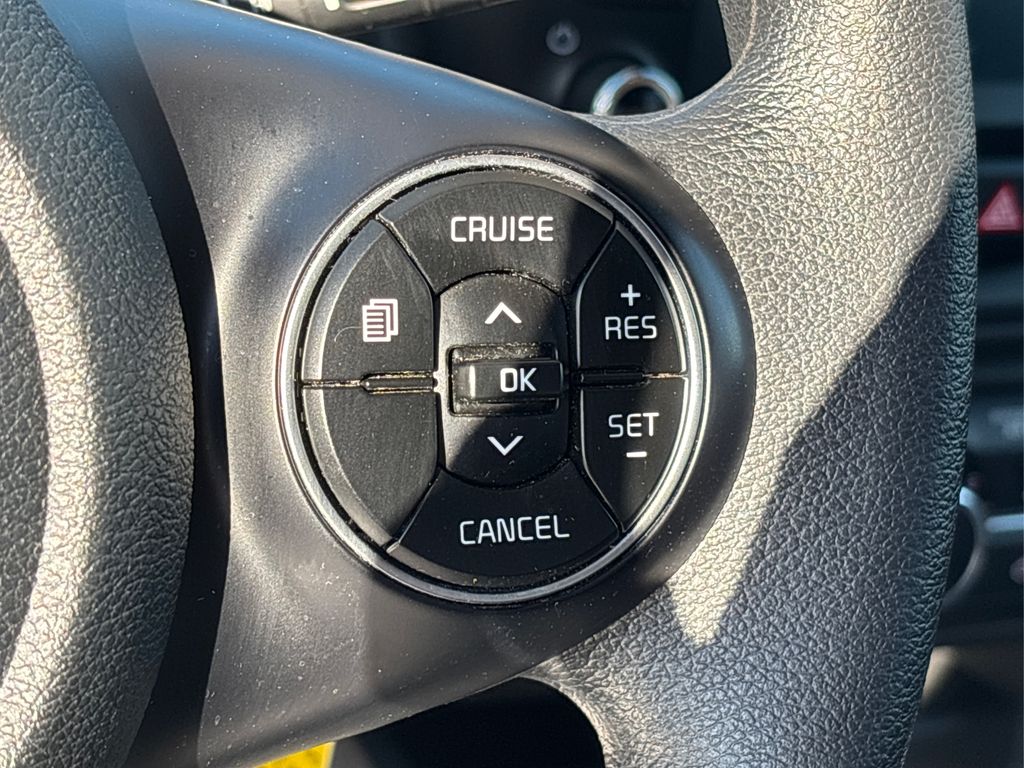 2021 Kia Soul S photo 21