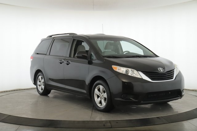 Used 2011 Toyota Sienna LE with VIN 5TDKK3DC1BS051290 for sale in Findlay, OH