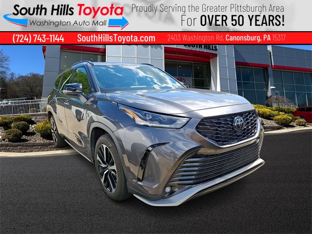2022 Toyota Highlander XSE's photo