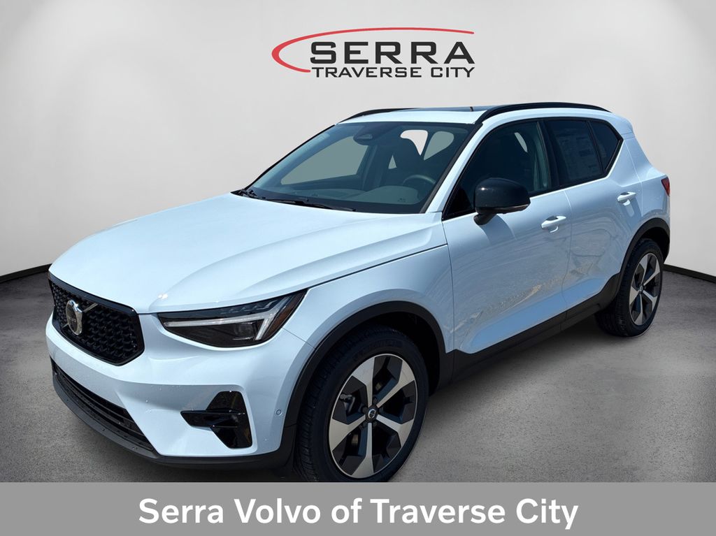 2026 Volvo XC40 Plus