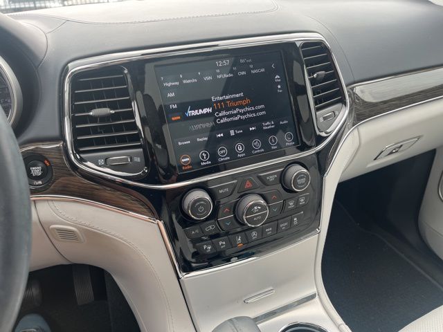 2019 Jeep Grand Cherokee Summit photo 13
