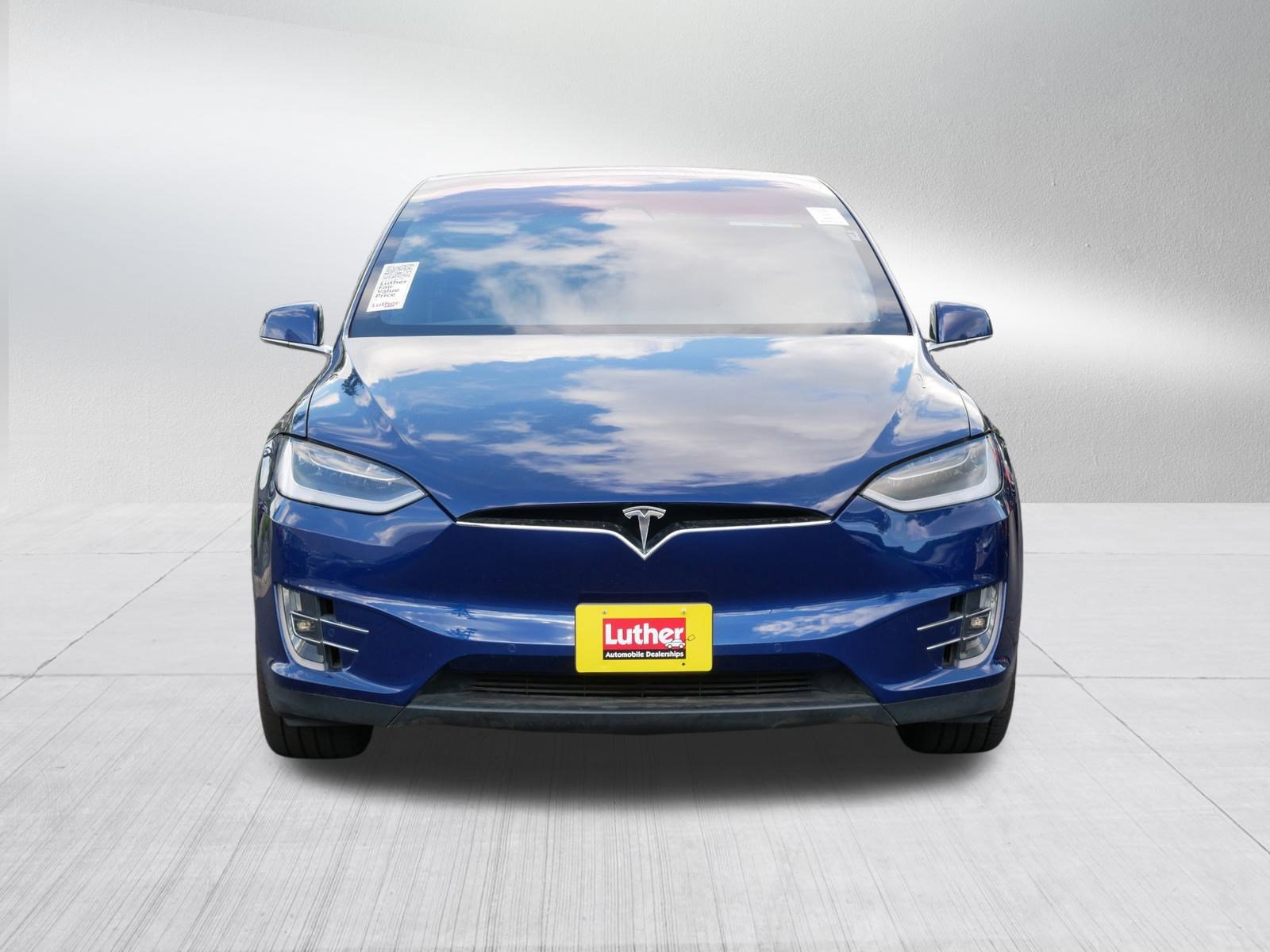 Used 2018 Tesla Model X 100D with VIN 5YJXCAE26JF136626 for sale in Saint Louis Park, Minnesota