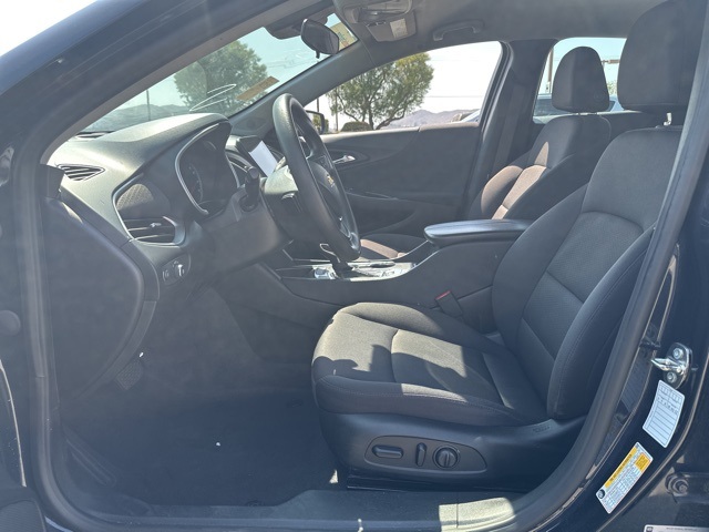 2023 Chevrolet Malibu 1LT photo 18