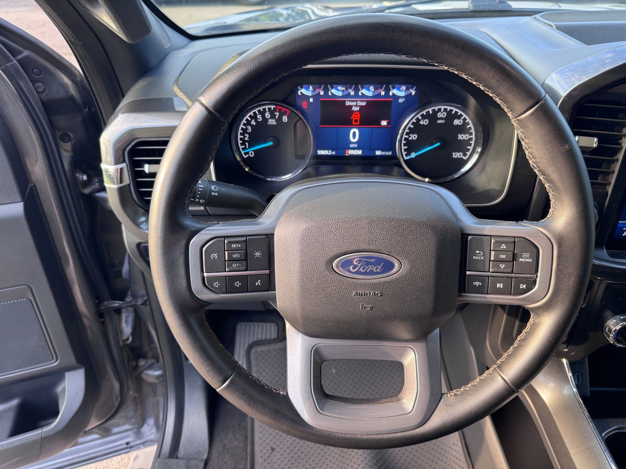 2023 Ford F-150 XLT photo 15