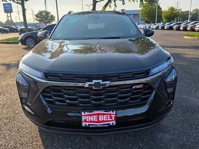 2025 Chevrolet Trax photo 6