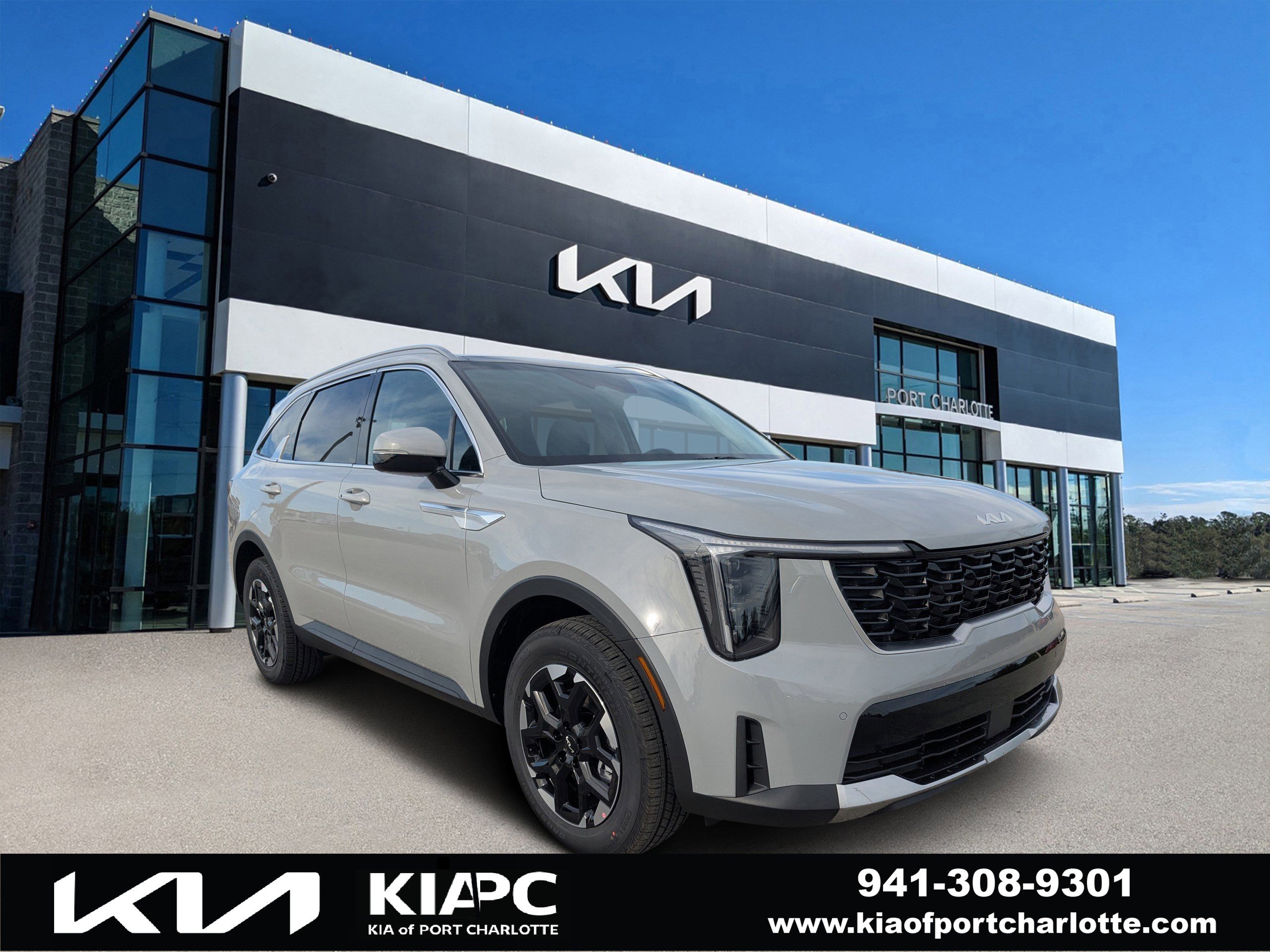2026 Kia Sorento S's photo