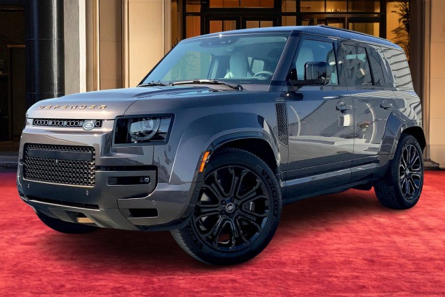 Defender 110 | Land Rover Los Angeles