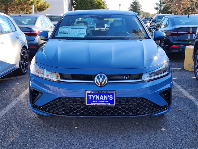 2026 Volkswagen Jetta 1.5T Sport photo 2