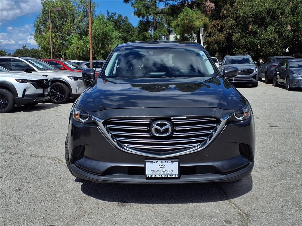 2017 Mazda CX-9 Touring photo 2