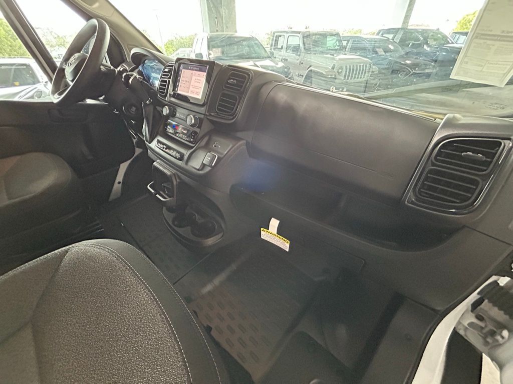 2023 Ram ProMaster 2500 Window Van photo 4