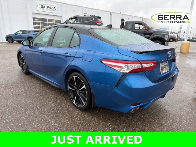 2020 Toyota Camry XSE photo 4