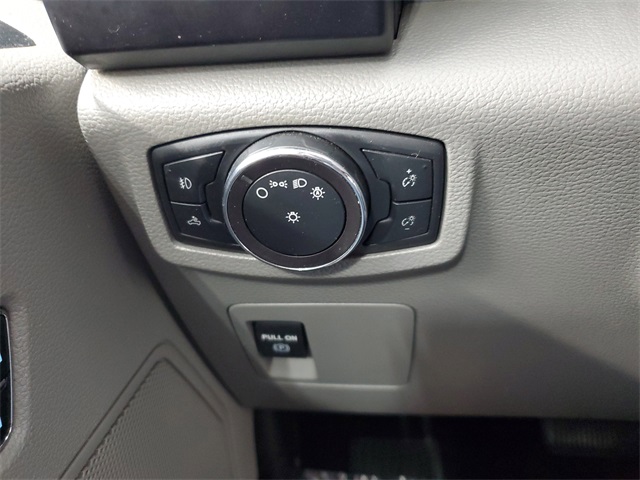 2019 Ford F-150 XL photo 14