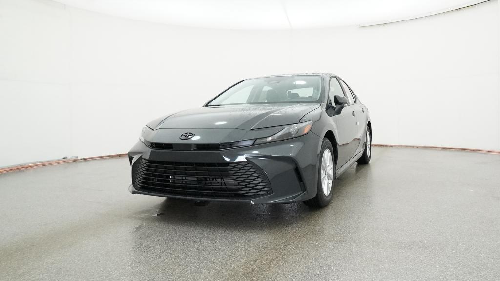 2026 Toyota Camry LE photo 4