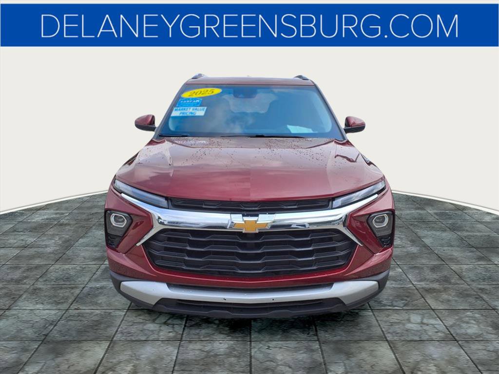 2025 Chevrolet Trailblazer LT photo 8
