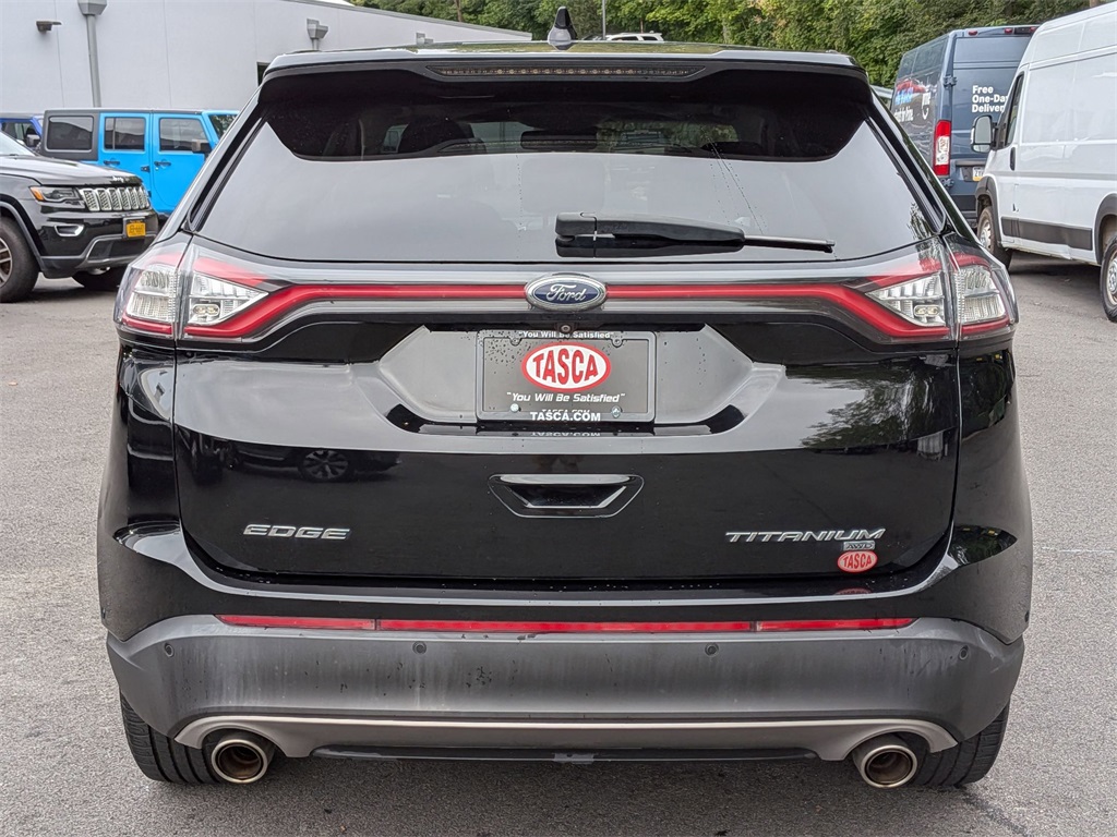 2016 Ford Edge Titanium photo 4