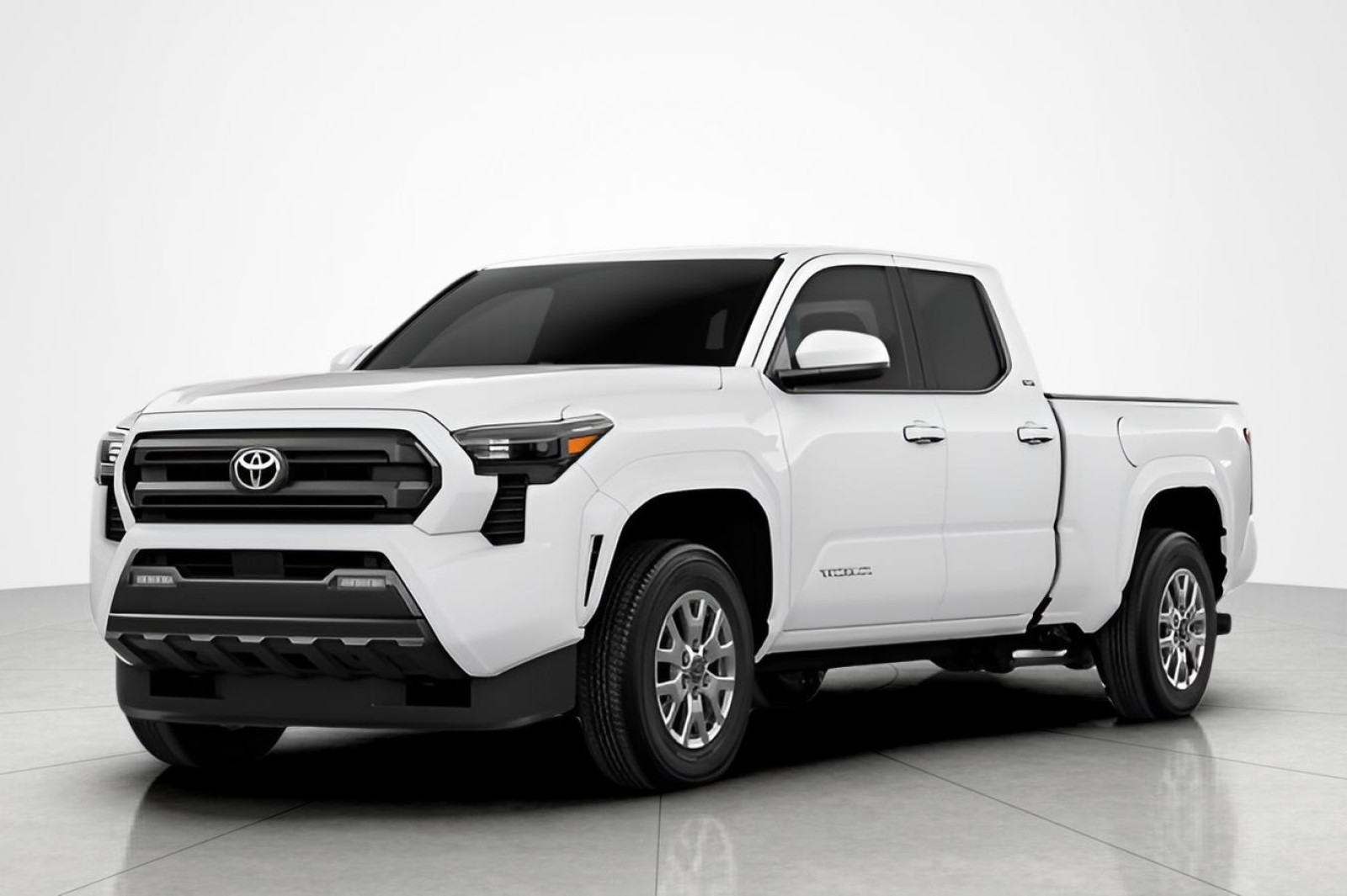 2025 Toyota Tacoma SR5's photo