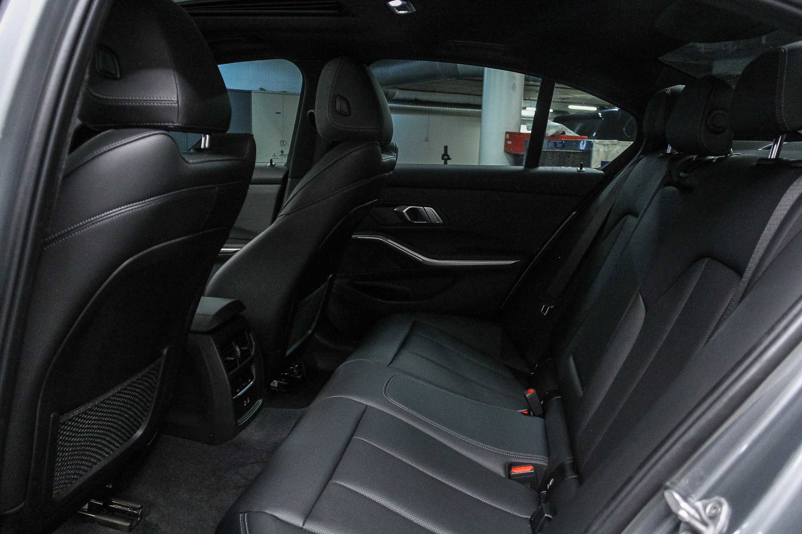 2023 Bmw 330i photo 17