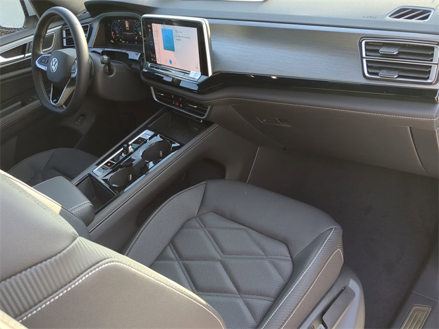 2026 Volkswagen Atlas Cross Sport SE Technology photo 12