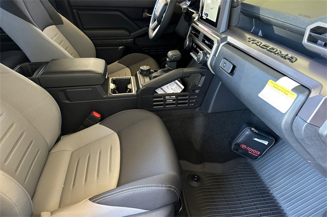 2025 Toyota Tacoma TRD Off-Road 4x4 Double Cab photo 17