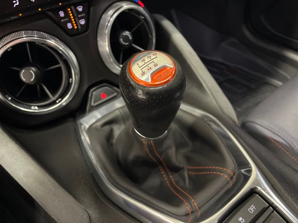 2017 Chevrolet Camaro SS photo 22
