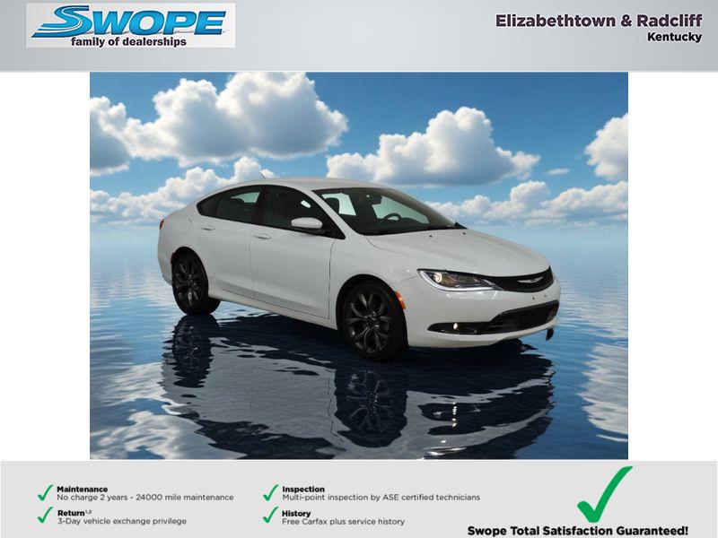 2016 Chrysler 200 S's photo