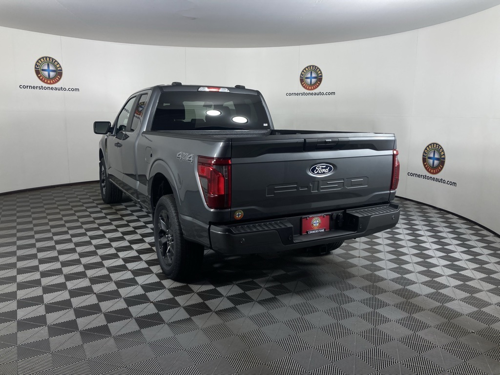 2025 Ford F-150 STX photo 5