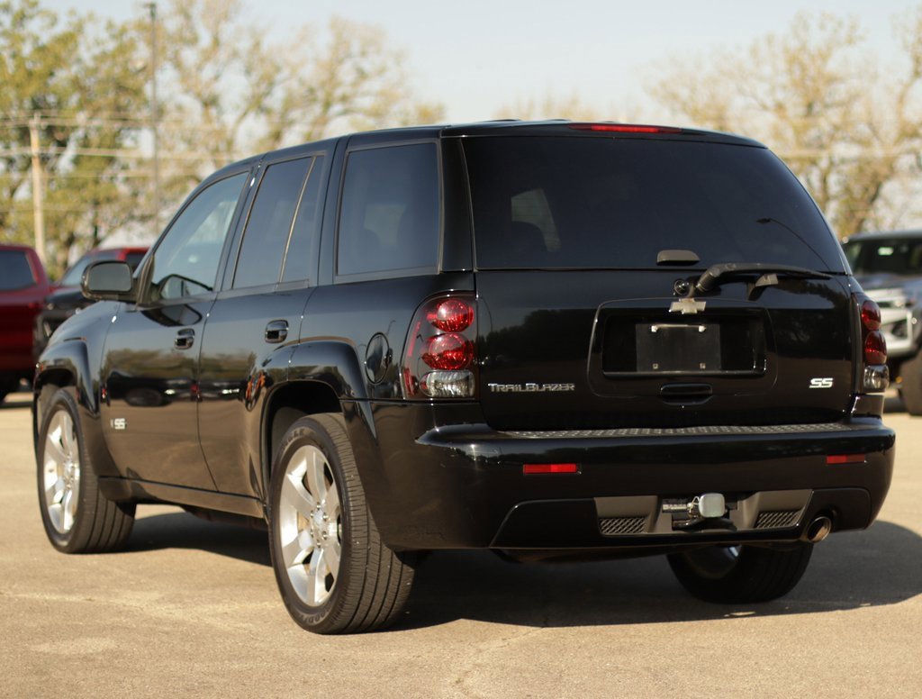 2007 Chevrolet Trailblazer SS photo 4
